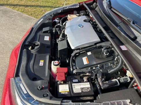 Used 2019 Toyota Prius Limited image 37