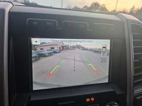 Used 2019 Ford F350 Lariat w/ Chrome Package image 20