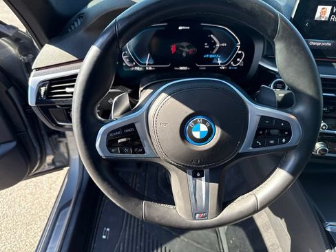 Certified 2023 BMW 530e xDrive w/ Premium Package AWD/4WD image 14