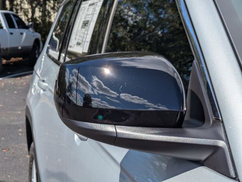 New 2025 Jeep Grand Cherokee L Laredo w/ Luxury Tech Group I image 13