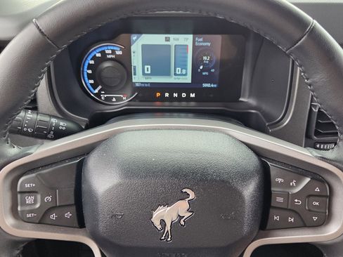 Used 2024 Ford Bronco Black Diamond image 15