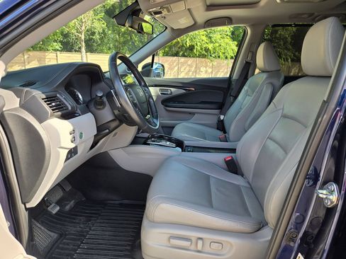 Used 2016 Honda Pilot Elite image 9
