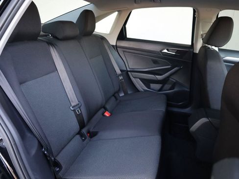 Used 2019 Volkswagen Jetta R-Line FWD image 24