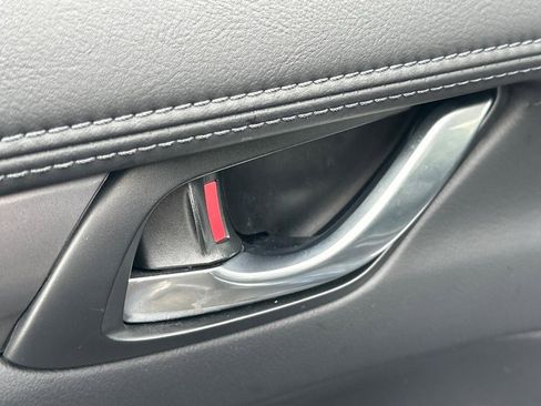 Used 2025 MAZDA CX-5 AWD 2.5 S w/ Preferred Package image 21