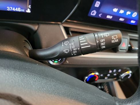 Used 2024 Chevrolet TrailBlazer LS image 42