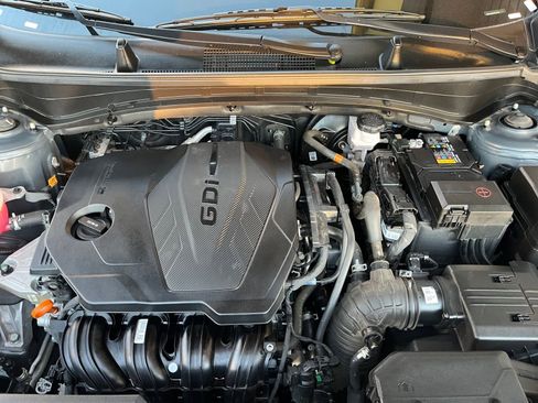 Used 2023 Kia Sportage LX image 29