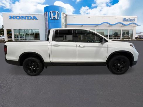 New 2026 Honda Ridgeline Black Edition image 7