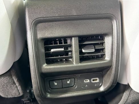 Used 2024 Cadillac XT4 Sport AWD/4WD image 27