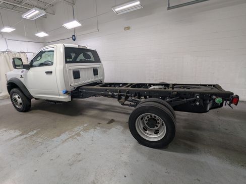 Used 2024 RAM 5500 Tradesman RWD image 10