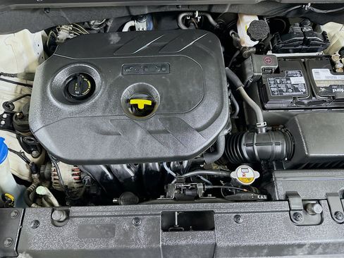 Used 2015 Kia Soul + FWD image 30