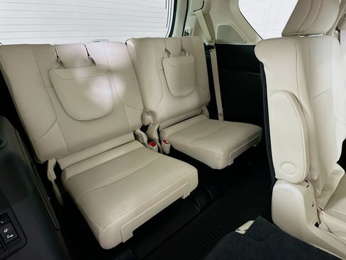Used 2023 Lexus GX 460 Premium AWD/4WD image 29
