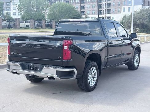 Used 2024 Chevrolet Silverado 1500 LT w/ Z71 Off-Road Package AWD/4WD image 4