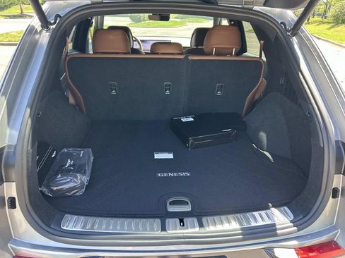 New 2026 Genesis GV70 2.5T Advanced AWD/4WD image 13