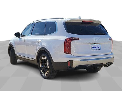 Used 2024 Kia Telluride S w/ S Sunroof Package image 6