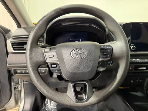 Certified 2025 Toyota Camry LE image 21