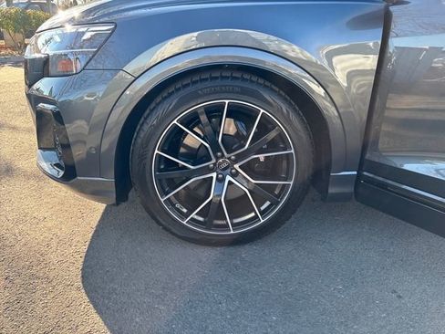Used 2025 Audi SQ8 Premium Plus image 30