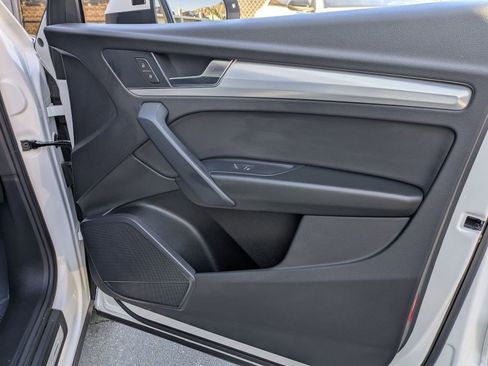 Used 2024 Audi Q5 2.0T Premium w/ Summer of Audi Package image 20