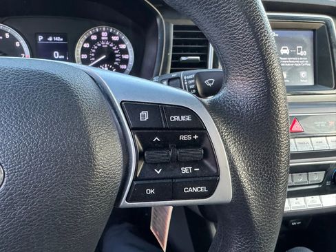 Used 2018 Hyundai Sonata SE FWD image 21