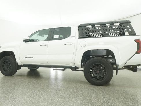 New 2026 Toyota Tacoma SR5 image 11