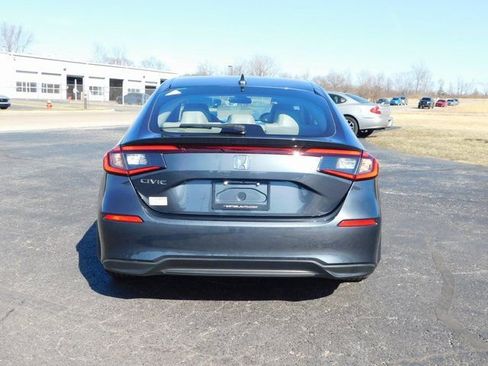 Used 2024 Honda Civic EX-L image 4