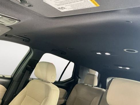 Used 2023 Chevrolet Traverse LS w/ Safety Package AWD/4WD image 12