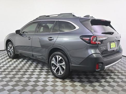 Used 2021 Subaru Outback Touring AWD/4WD image 3