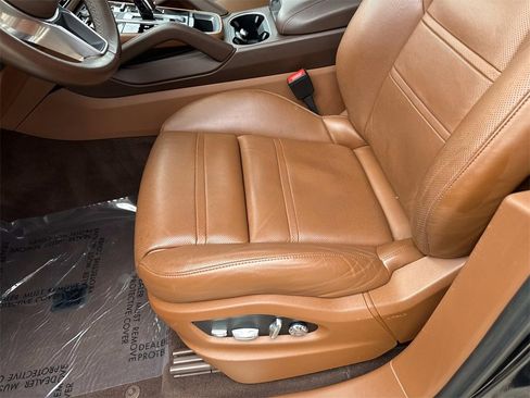 Used 2021 Porsche Cayenne S image 17