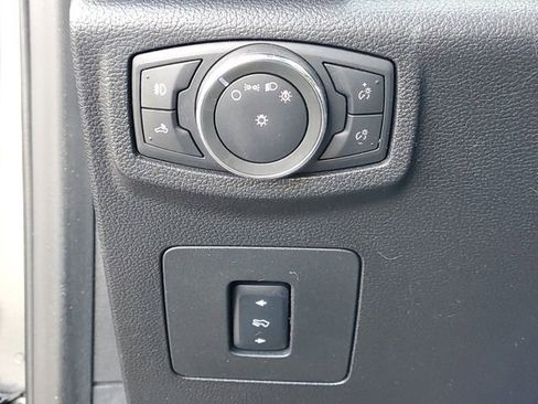 Used 2016 Ford F150 XLT w/ Equipment Group 302A Luxury AWD/4WD image 15