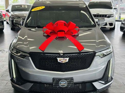 Used 2021 Cadillac XT6 Sport AWD/4WD image 18