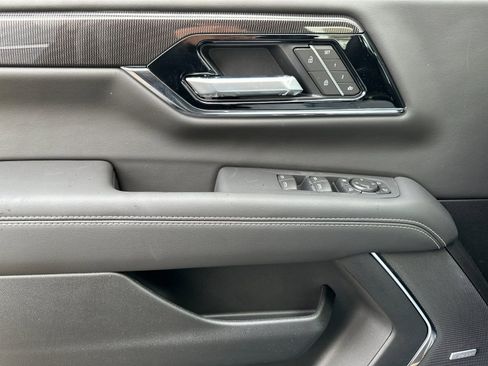 New 2026 GMC Yukon XL Elevation w/ Elevation Premium Package image 11