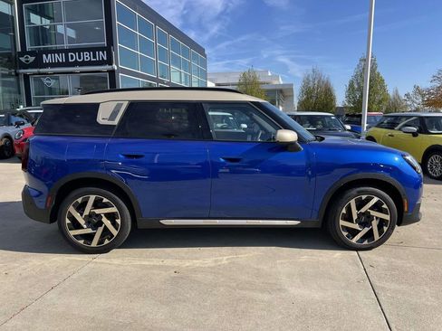 New 2025 MINI Cooper Countryman S image 8