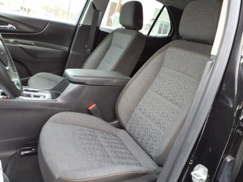 Used 2024 Chevrolet Equinox LT image 11