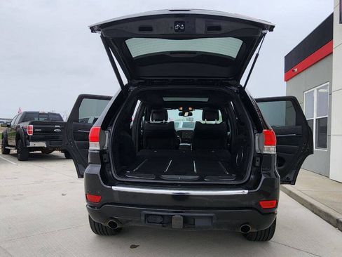 Used 2014 Jeep Grand Cherokee Overland w/ Trailer Tow Group IV RWD image 25