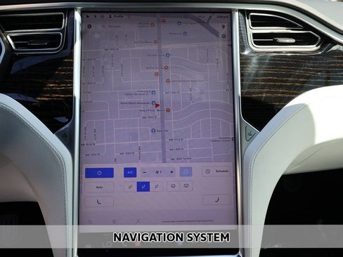 Used 2017 Tesla Model S 75 image 4