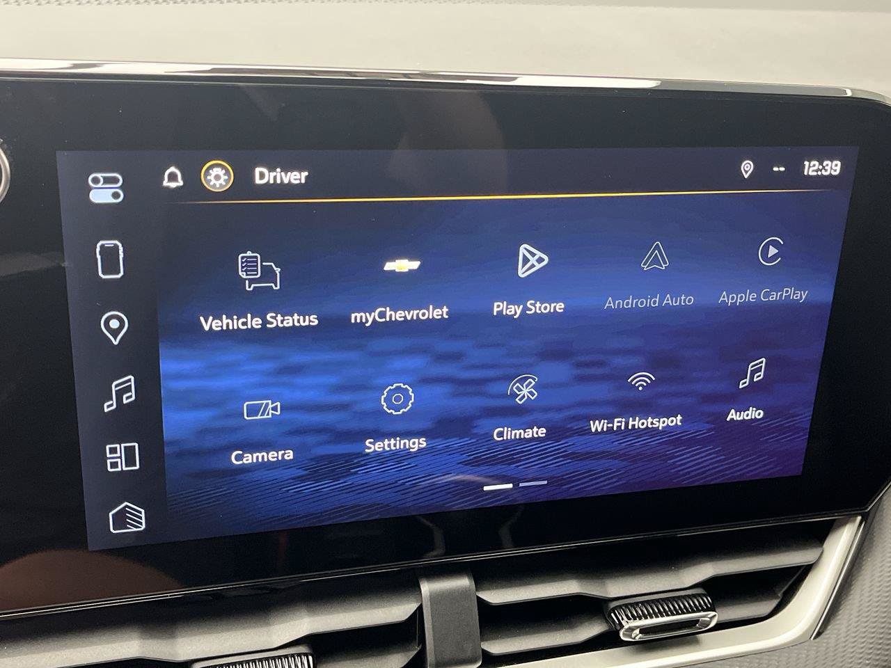 Certified 2026 Chevrolet Equinox LT w/ Convenience Package II AWD/4WD image 20