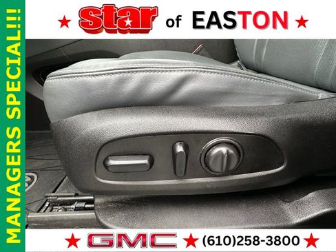 Used 2021 Buick Enclave Essence w/ Sound and Sites Package image 18