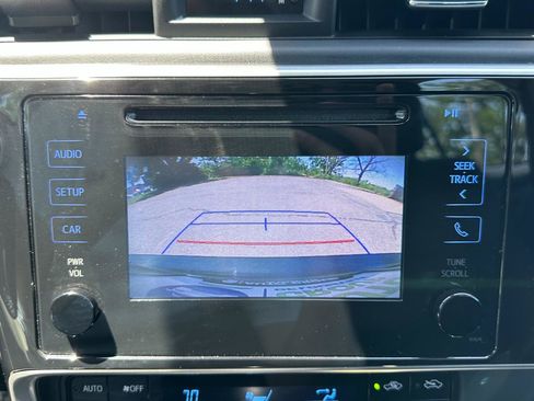 Used 2019 Toyota Corolla SE FWD image 12