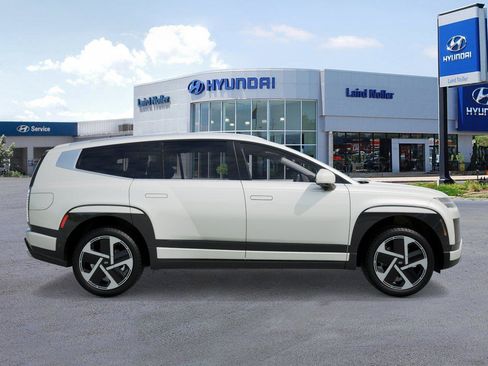 New 2026 Hyundai Ioniq 9 Limited image 7