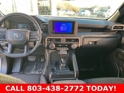 Used 2024 Toyota Tacoma SR image 15