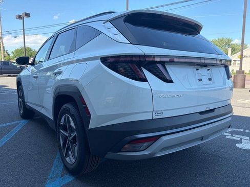 Certified 2025 Hyundai Tucson SEL AWD/4WD image 8