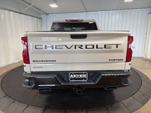 New 2026 Chevrolet Silverado 1500 Custom Trail Boss AWD/4WD image 7