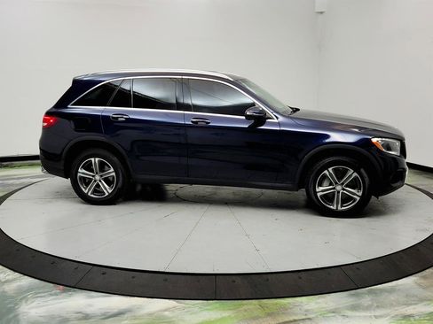 Used 2016 Mercedes-Benz GLC 300 image 4