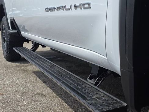 New 2026 GMC Sierra 2500 Denali Ultimate AWD/4WD image 21