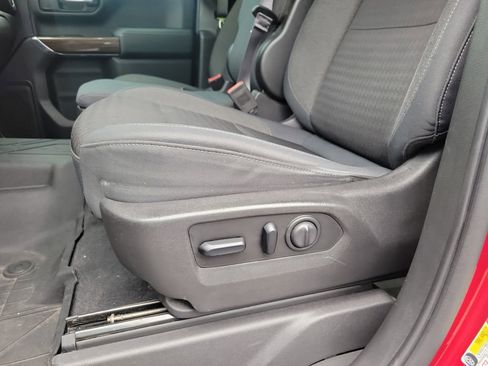 Used 2019 Chevrolet Silverado 1500 RST AWD/4WD image 19