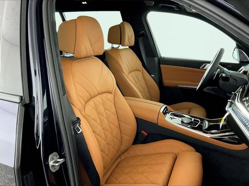New 2026 BMW X7 xDrive40i image 14