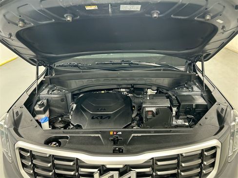 Certified 2023 Kia Telluride S w/ S Sunroof Package image 26