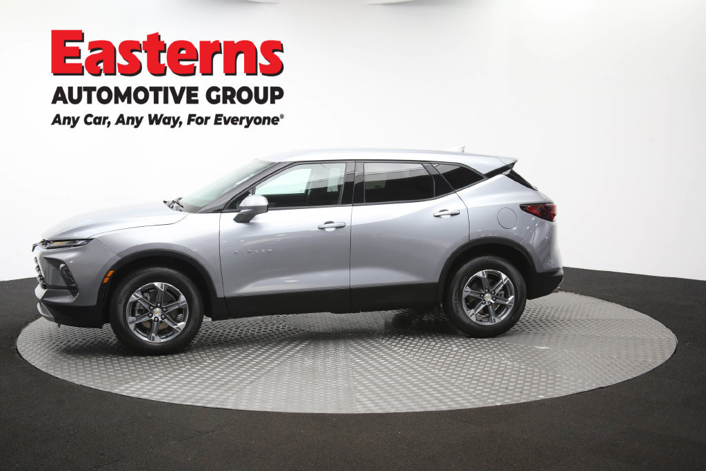 Used 2025 Chevrolet Blazer LT FWD image 63