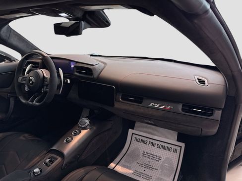 New 2024 Maserati MC20 Cielo image 17
