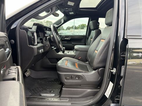 Used 2023 GMC Sierra 1500 AT4 w/ AT4 Premium Package AWD/4WD image 16