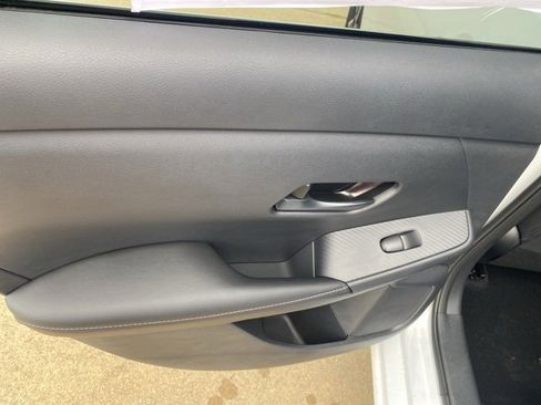 New 2025 Nissan Sentra SV w/ All-Weather Package image 12